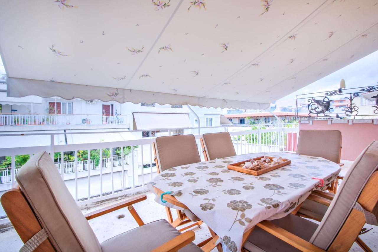 Family Apartment Near Port Piræus Eksteriør billede